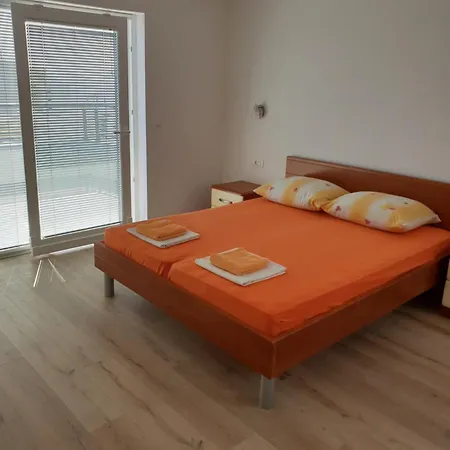 Appartement The View For The Vacation. 4+1 Makarska