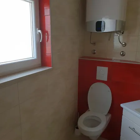 The View For The Vacation. 4+1